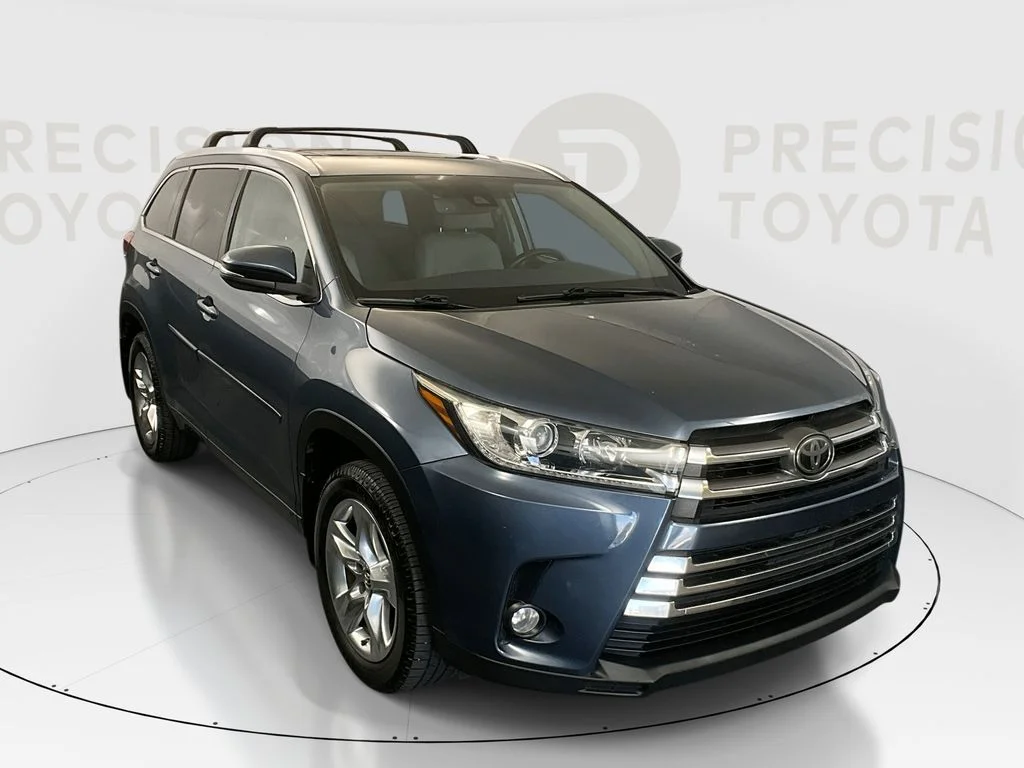 2018 Toyota Highlander Limited AWD photo