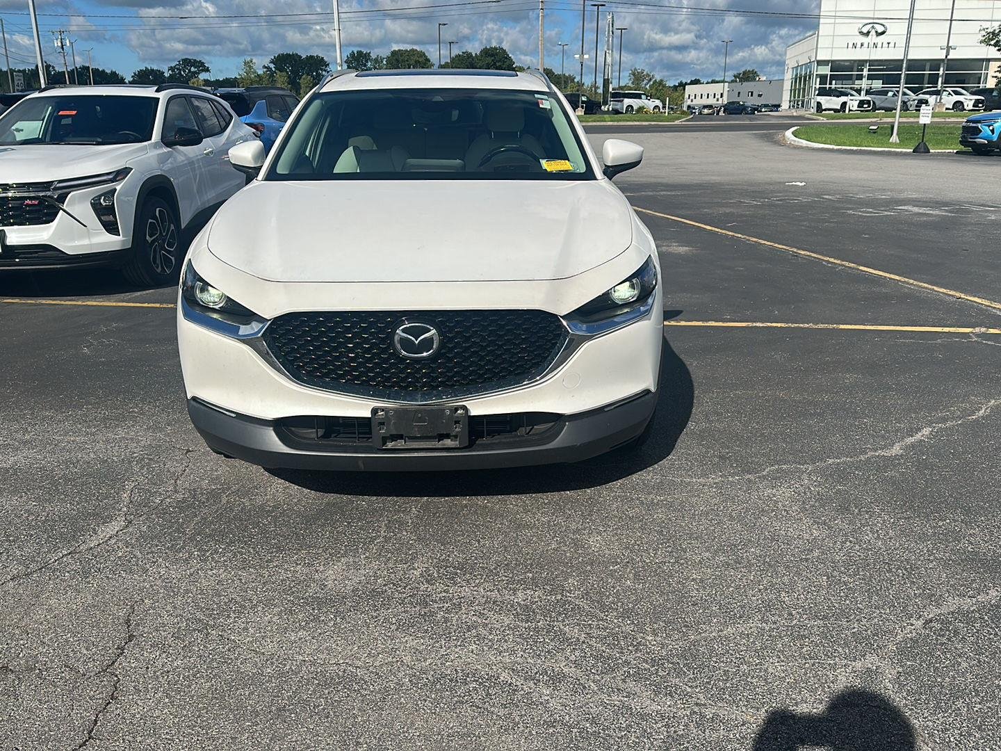 Used 2020 Snowflake White Pearl Mica Mazda Premium Package image 5