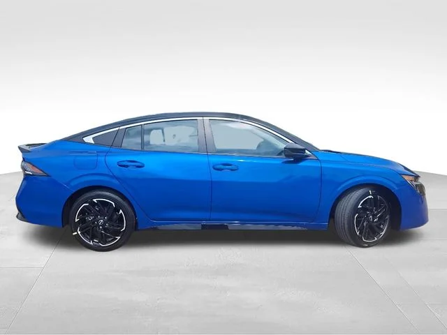 New 2026 Bluestone Pearl / Super Black Two-tone Nissan SR image 8