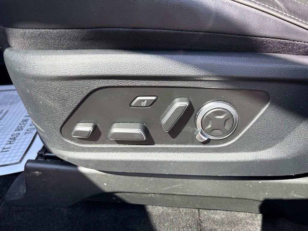 Used 2024 Red Hyundai Calligraphy image 13