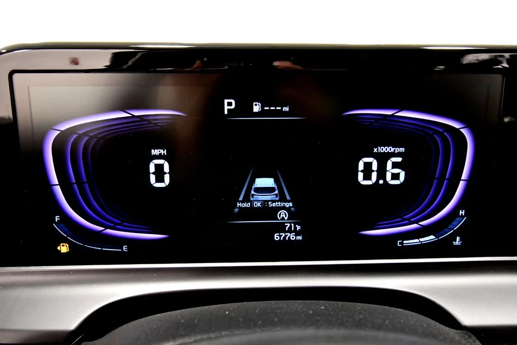 Certified Used 2026  Kia LX image 22