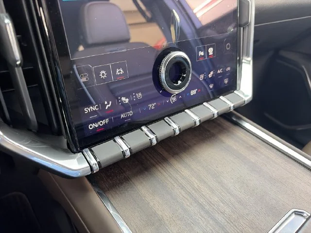 New 2027 Silver GMC Denali Ultimate image 21