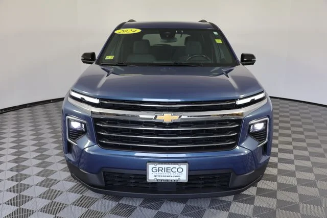 Used 2024 Blue Chevrolet LT image 3
