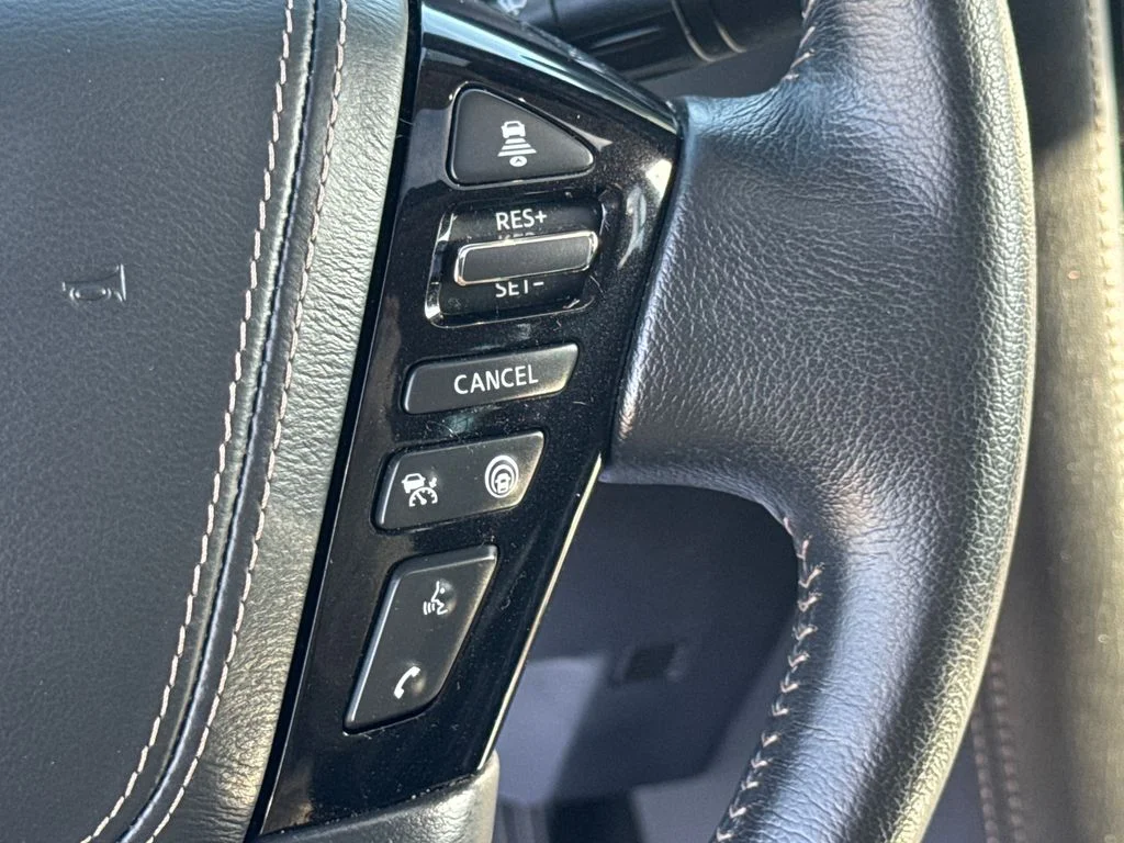 Used 2022 Coulis Red Nissan Platinum image 55