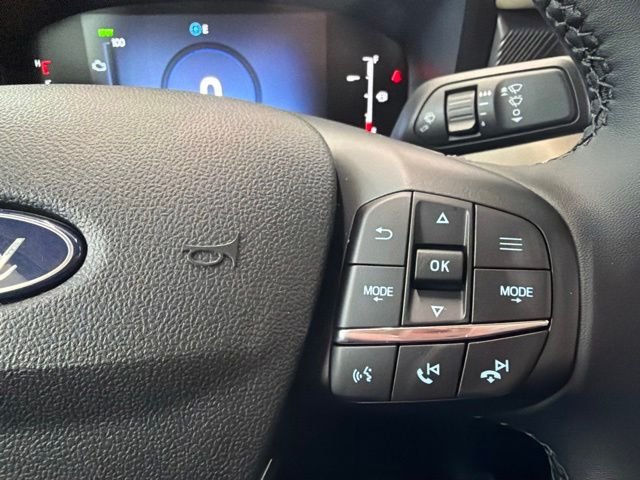 New 2026 Shadow Black Ford XLT image 28