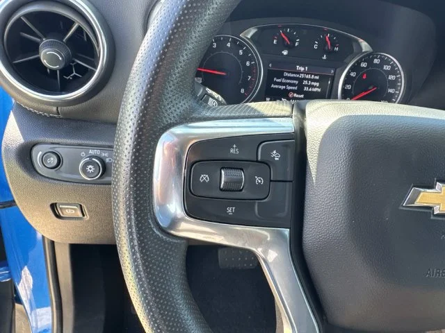 Used 2025 Blue Chevrolet LT image 35