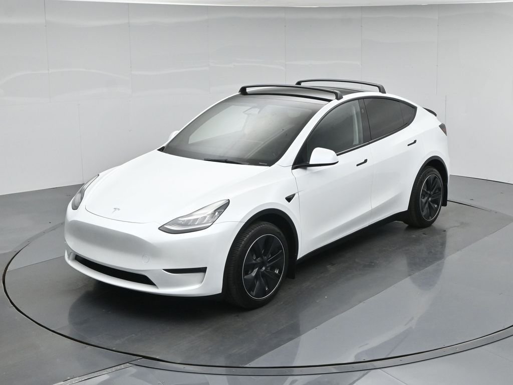 Used 2023 White Tesla Long Range image 33