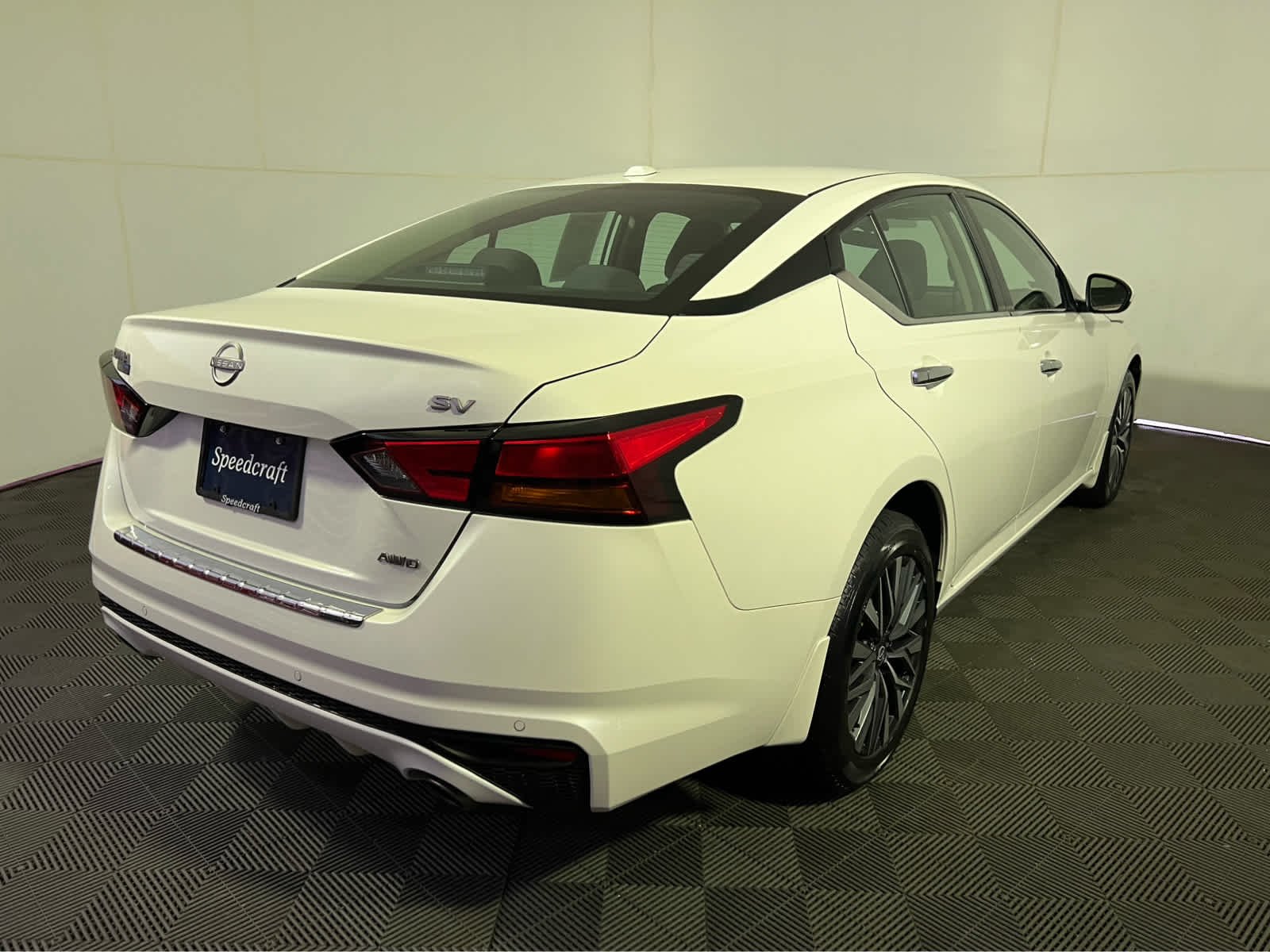 Certified Used 2023 Pearl White Tricoat Nissan 2.5 SV image 7