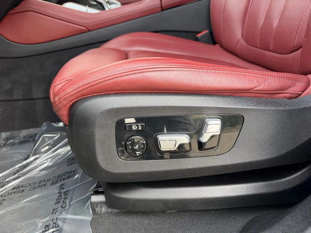 Used 2022 Manhattan Green Metallic BMW M50i image 15