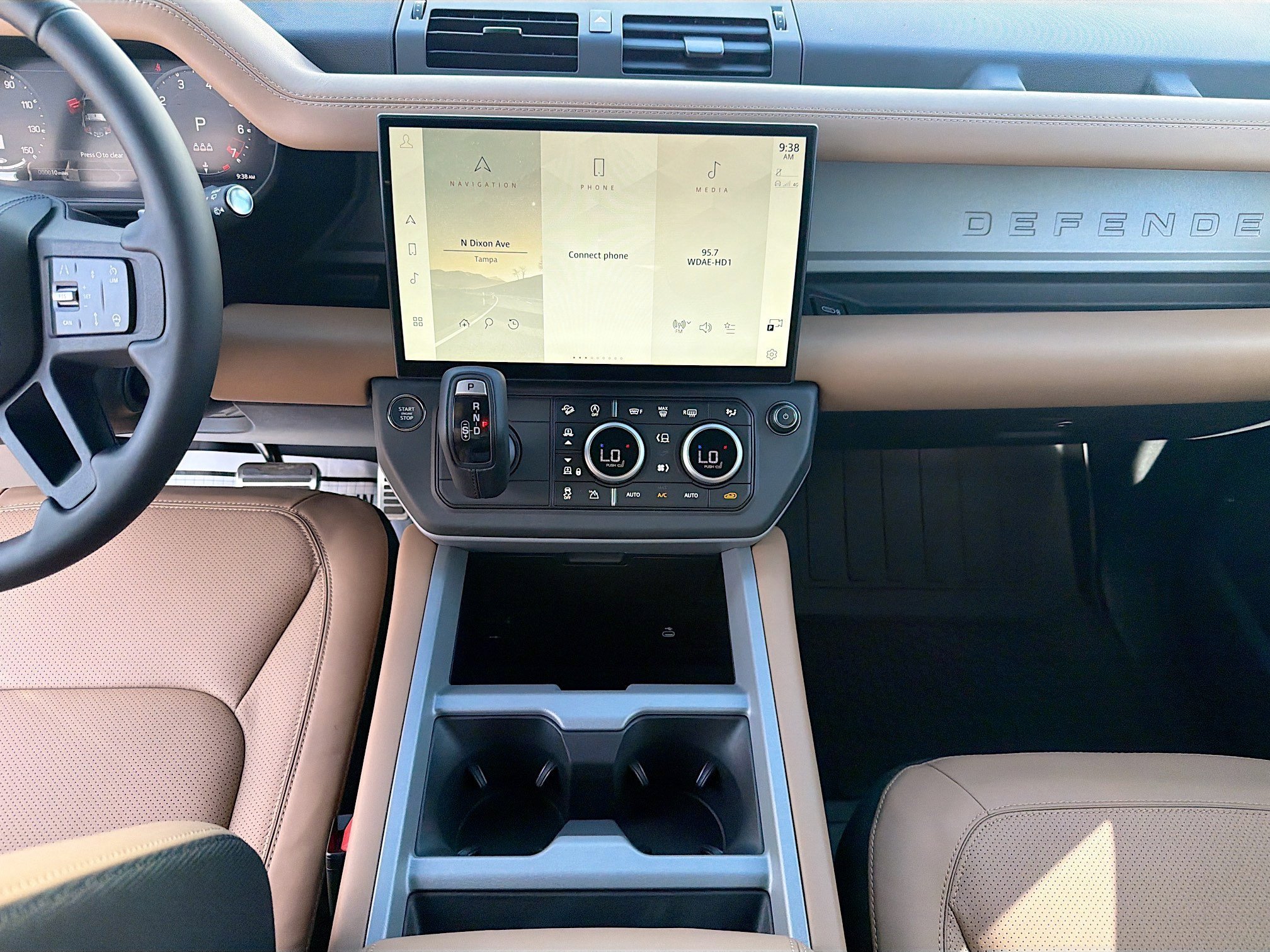 New 2026 Carpathian Grey LAND ROVER V8 image 17