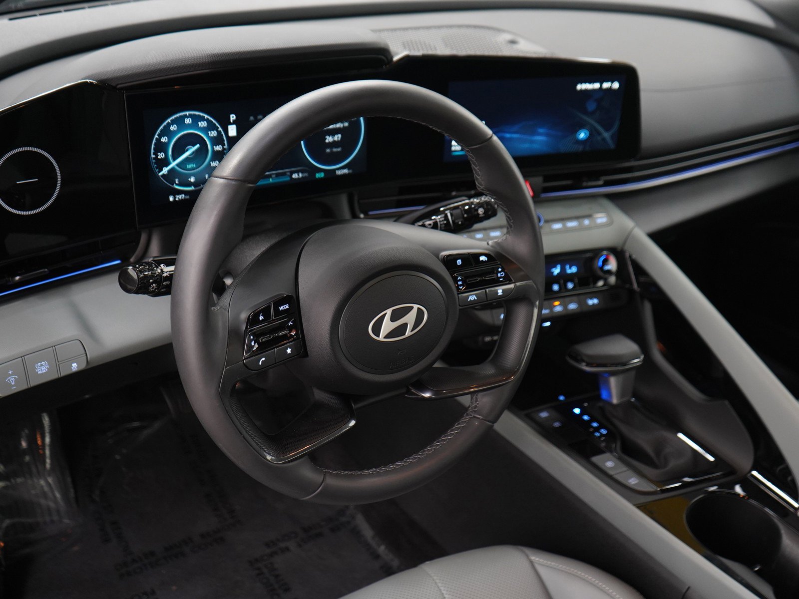 Certified Used 2025 Ecotronic Gray Hyundai Limited DCT image 19