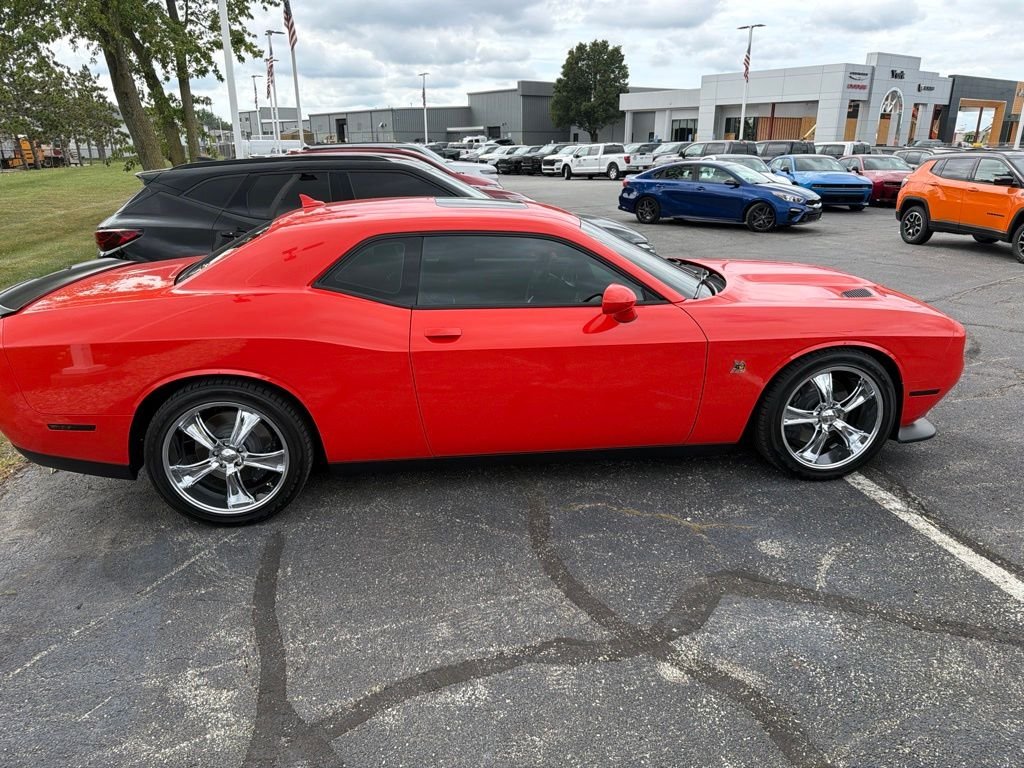 Used 2022 Orange Dodge R/T Scat Pack image 7