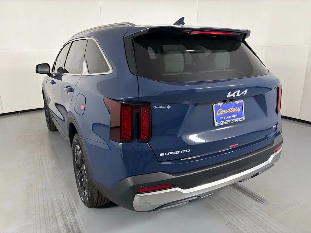 New 2026 Midnight Lake Blue Kia S image 6