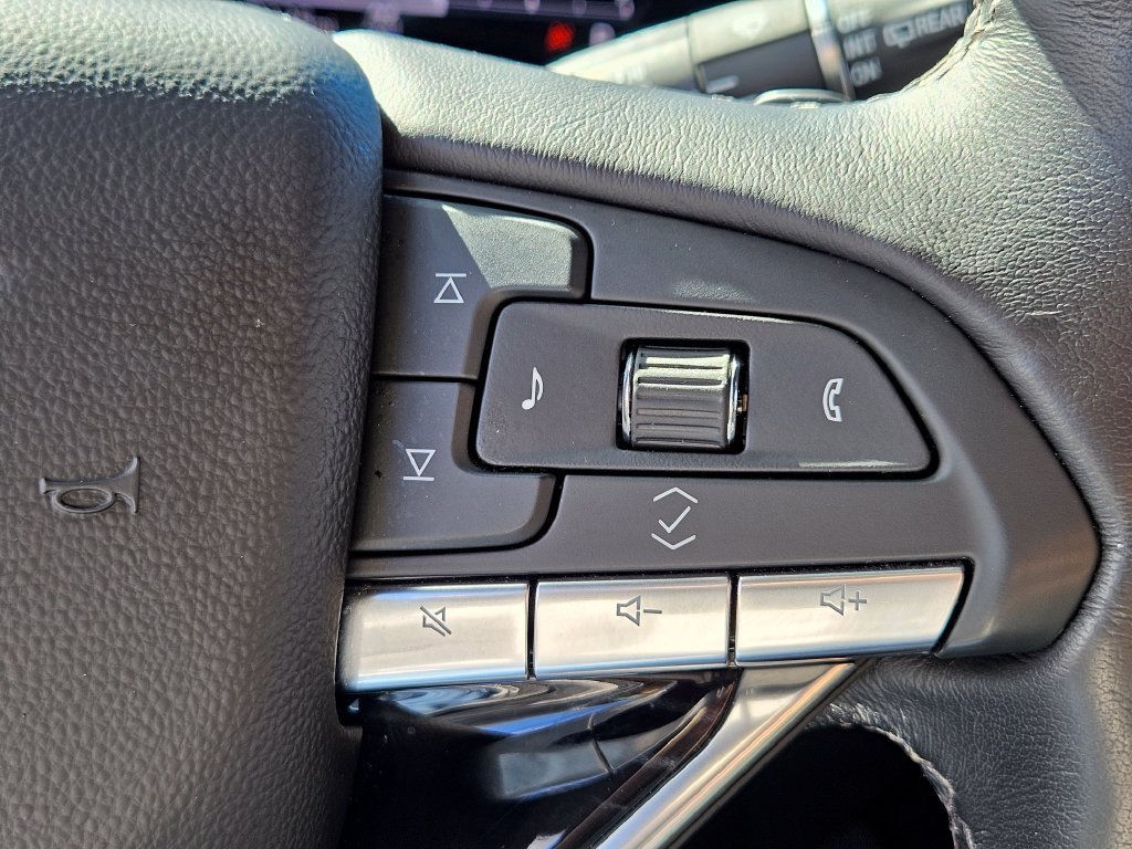 2023 Cadillac Escalade Sport - Photo 31