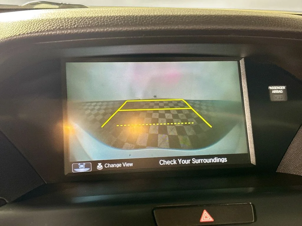 Used 2018 Silver Acura 3.5L image 16