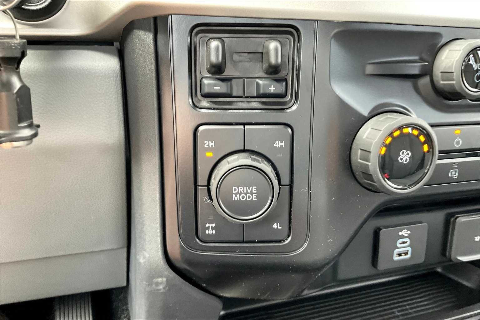 2026 Ford F-250 Super Duty XL - Photo 18
