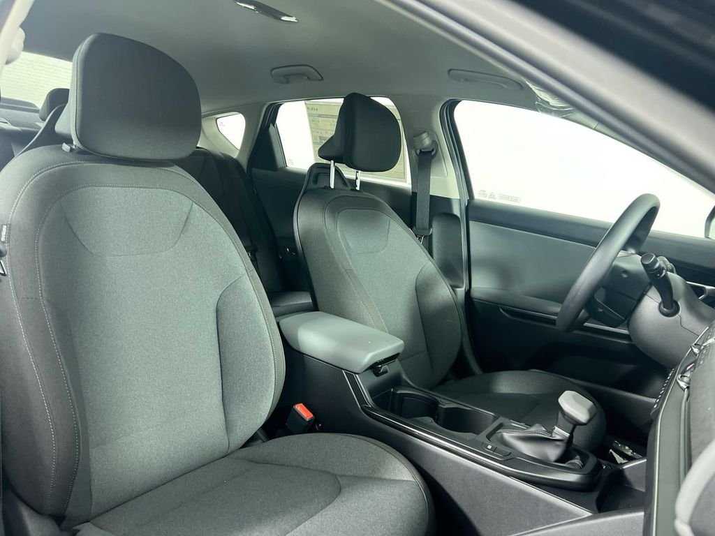 New 2026 Aurora Black Pearl Kia LXS image 31
