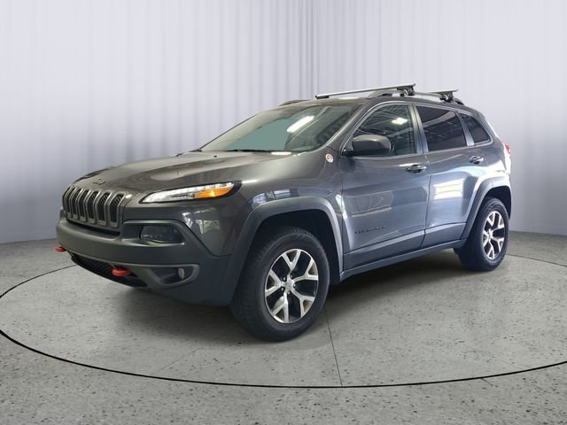 Used 2017 Jeep Cherokee Trailhawk with VIN 1C4PJMBS3HW568138 for sale in Paw Paw, MI