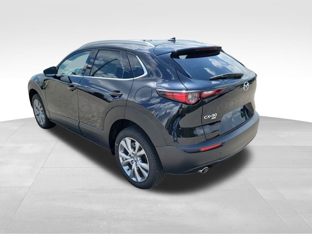 2025 Mazda CX-30 Premium - Photo 4