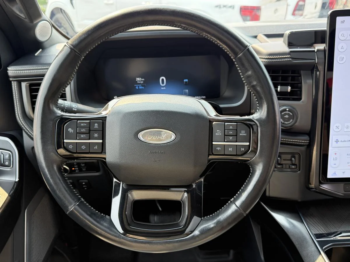 Used 2023 Grey Ford PRO image 31