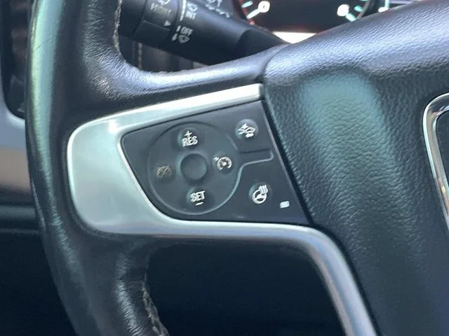 Used 2018 Silver GMC SLT image 21