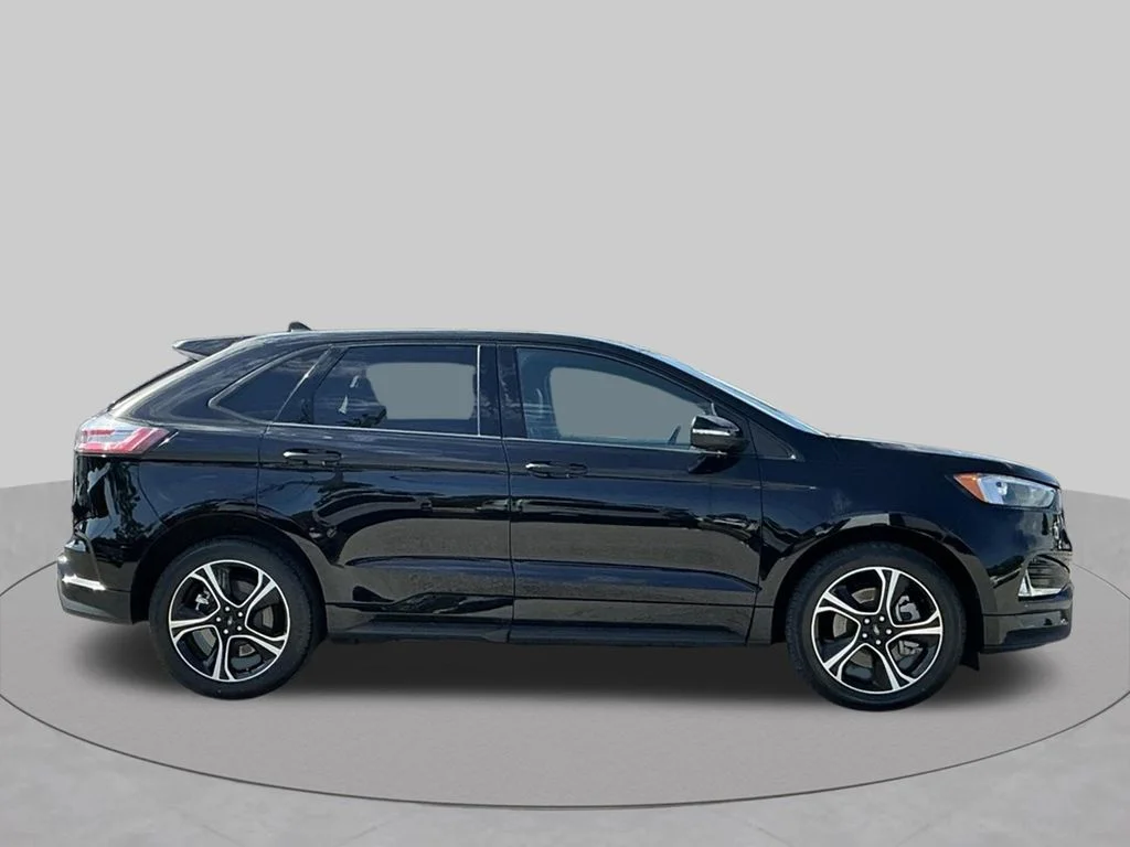 Used 2023 Black Ford ST image 11