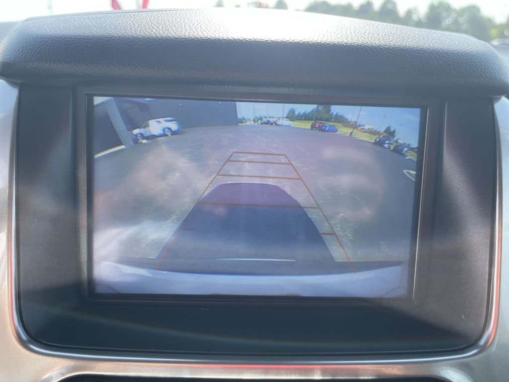 Used 2020 Silver Chevrolet LT image 21