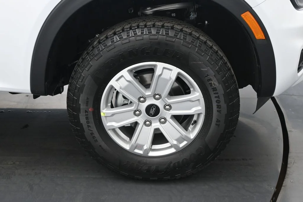 New 2026 Oxford White Ford XL image 20