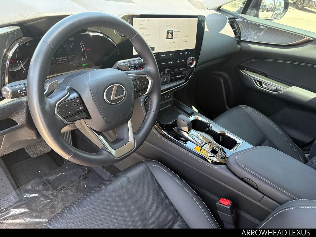 Used 2025 Black Lexus 350h Luxury image 16