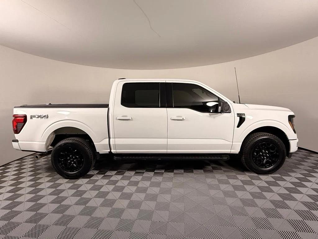 Used 2024 White Ford XLT image 7