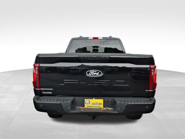 New 2026 Agate Black Metallic Ford XLT image 13