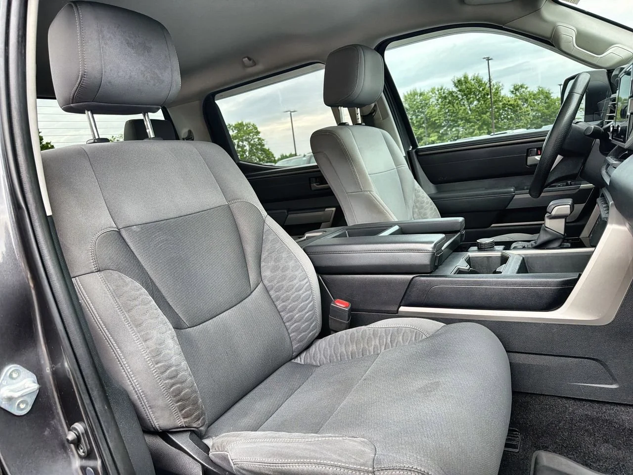 Used 2022 Gray Toyota SR5 image 23