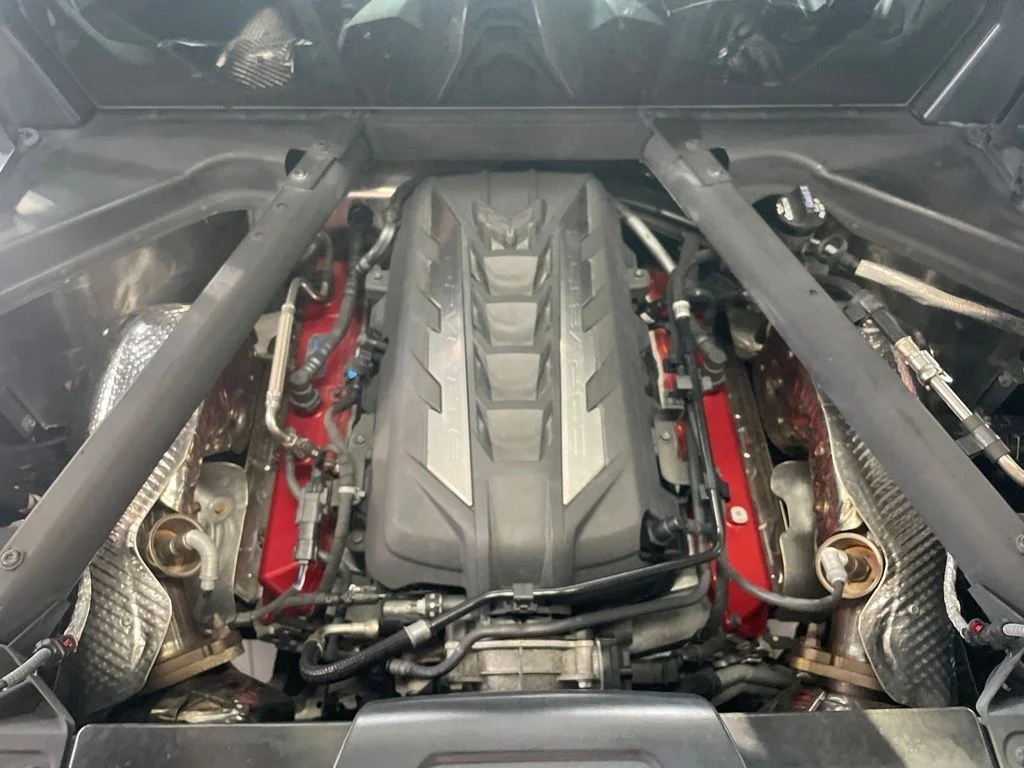 Used 2023 White Chevrolet Stingray image 16