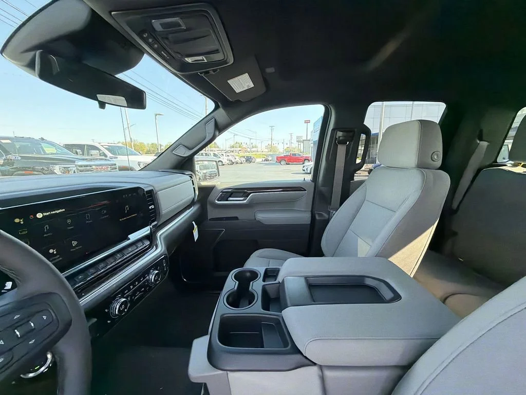 New 2026 Summit White GMC SLE image 11