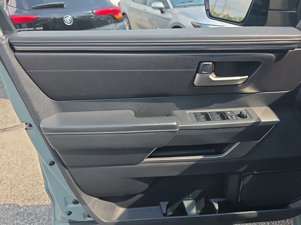 Used 2022 Gray Toyota SR5 image 16
