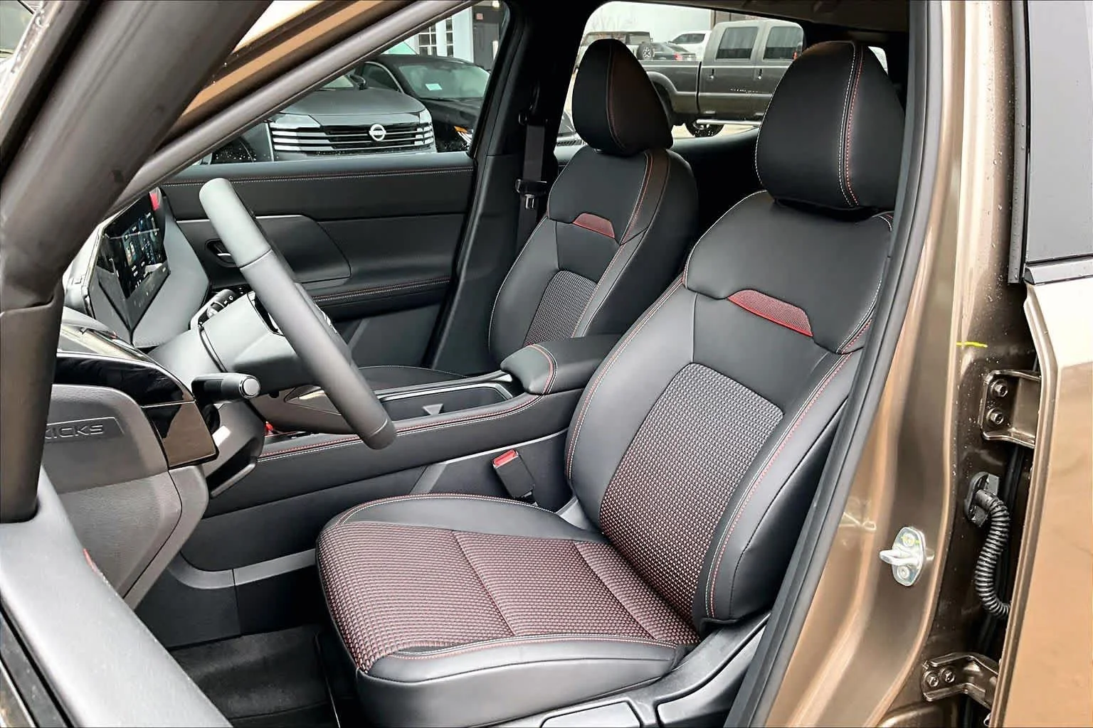 2026 Nissan KICKS SR AWD - Photo 9