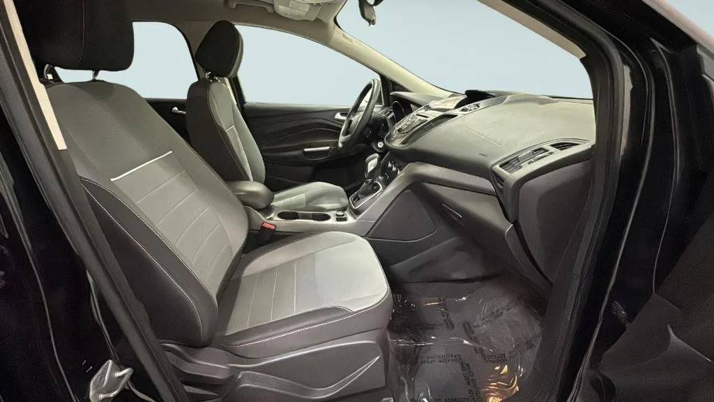 Used 2014 Tuxedo Black Ford SE image 8