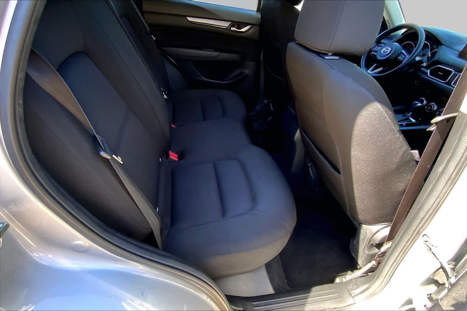 Used 2017 Sonic Silver Metallic Mazda Sport image 19