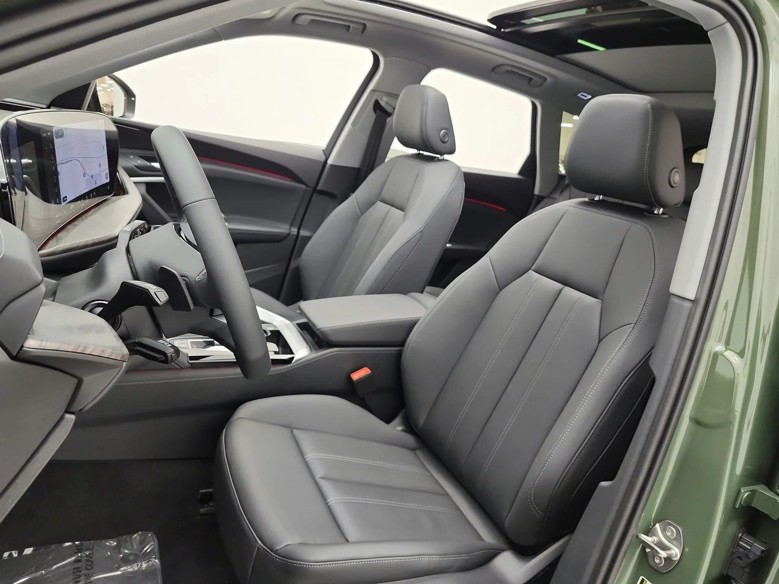 New 2026 District Green Metallic Audi Premium 2.0 TFSI quattro image 10
