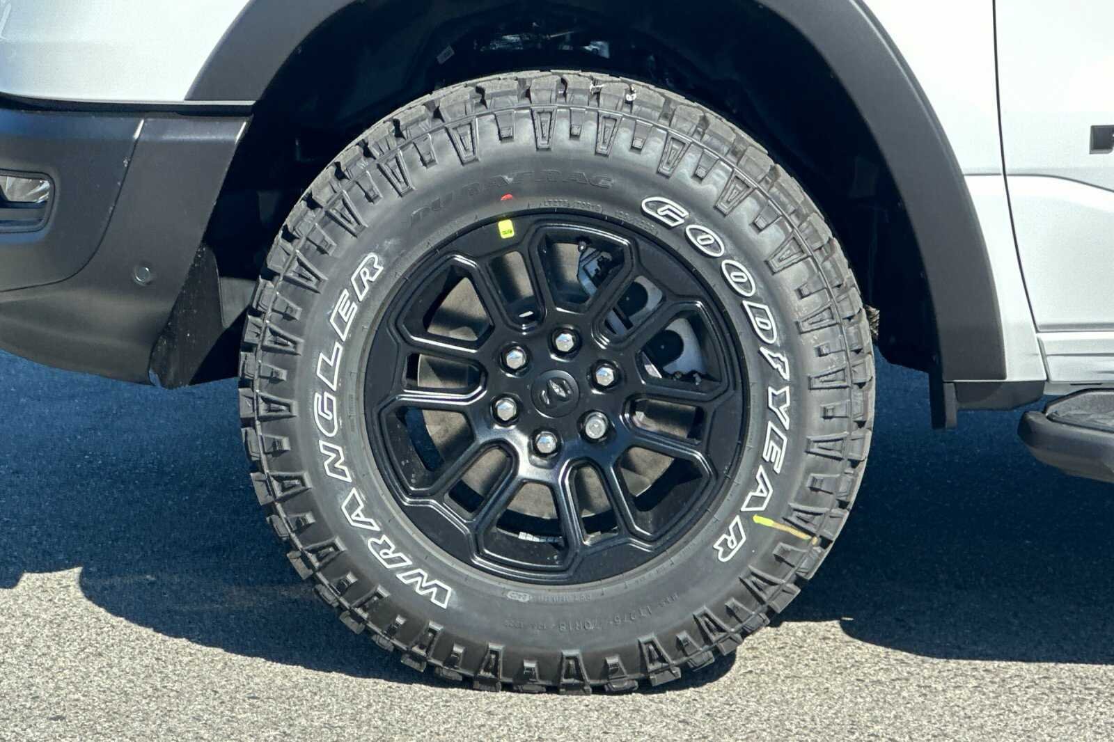 New 2026 Bright White Clear-Coat Exterior Paint RAM REBEL image 25