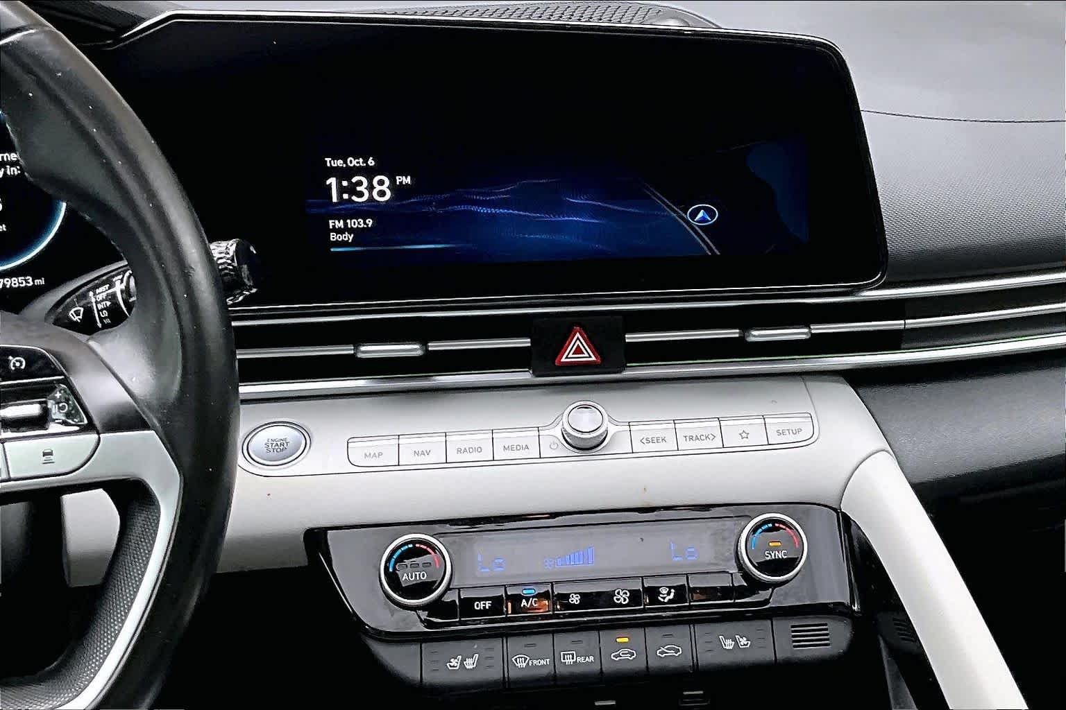 Used 2022 Scarlet Red Pearl Hyundai Limited image 13