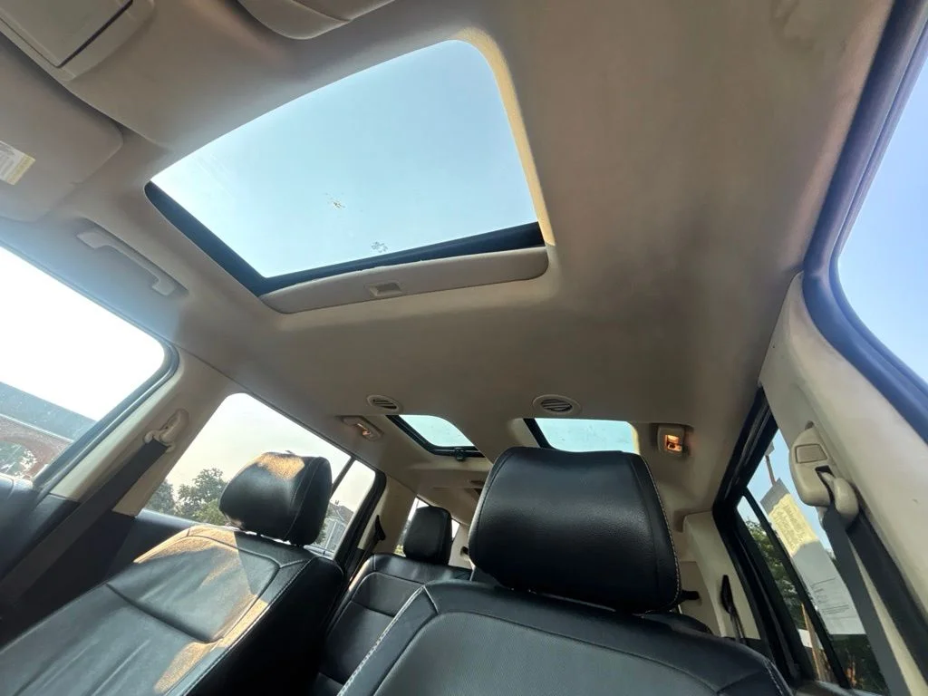 Used 2015 Black Ford SEL image 24