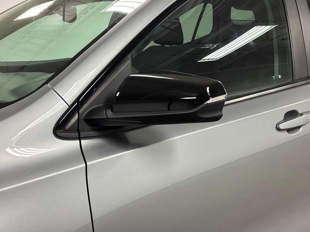 Used 2023 Silver GMC SLE image 12