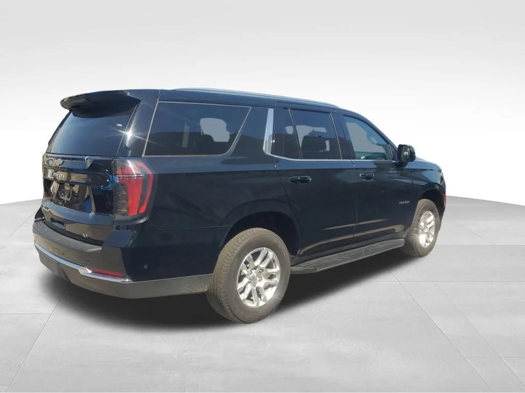 Used 2025 Black Chevrolet LT image 6