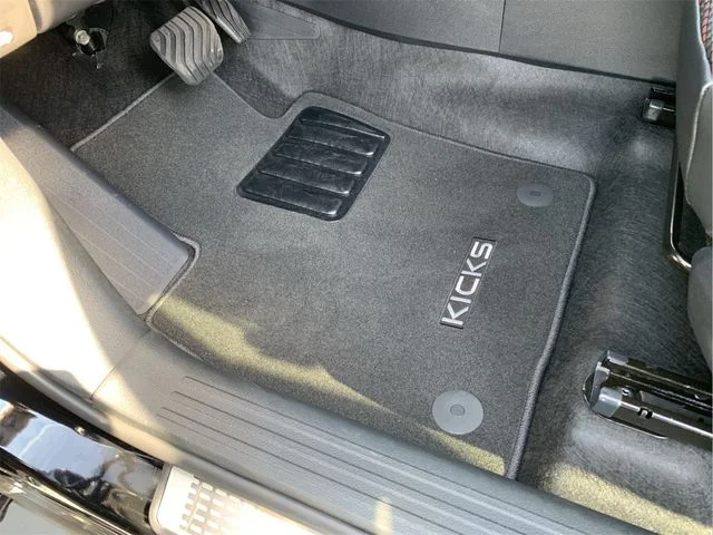 2026 Nissan KICKS SR AWD - Photo 14