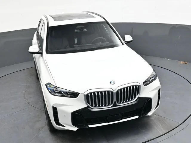 Used 2026 White BMW xDrive40i image 27