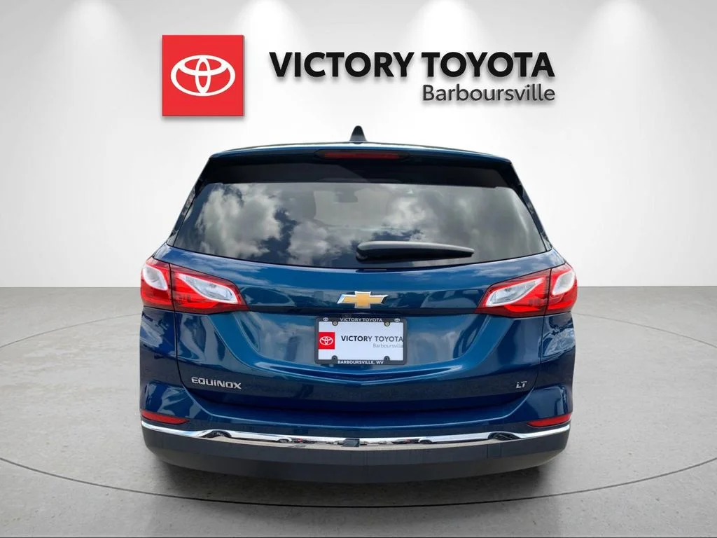 Used 2020 Blue Chevrolet LT image 4