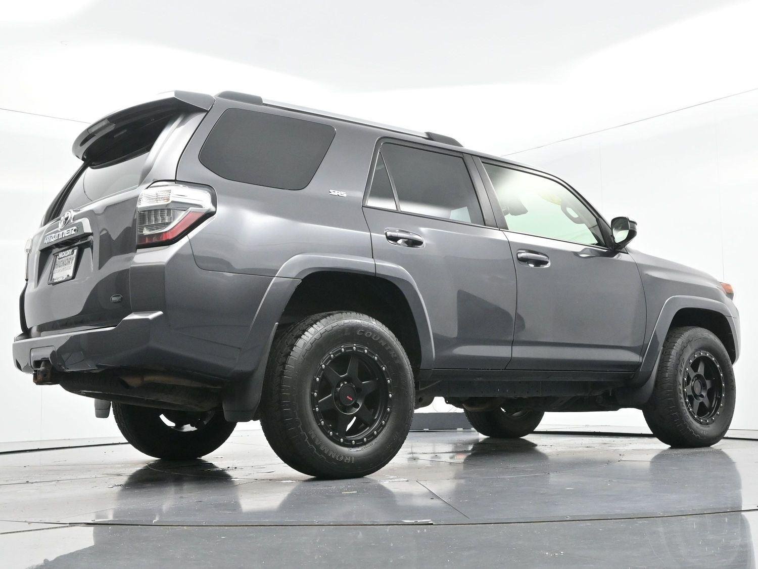 Used 2021 Magnetic Gray Metallic Toyota SR5 image 52