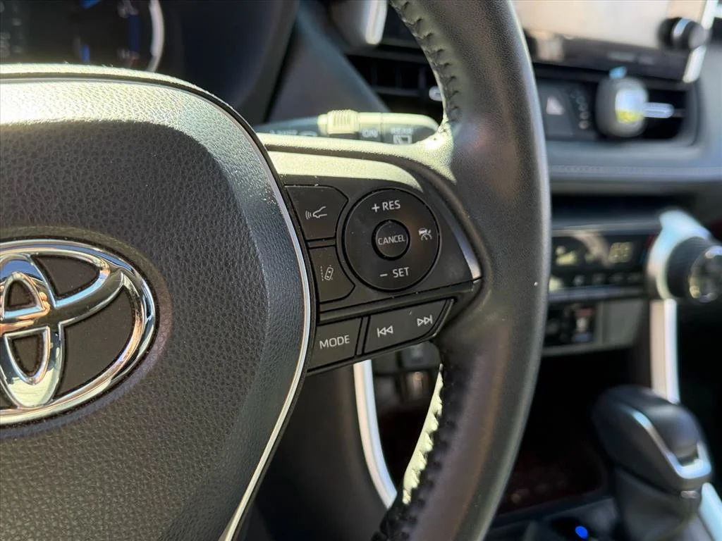 Used 2022 White Toyota Limited image 22
