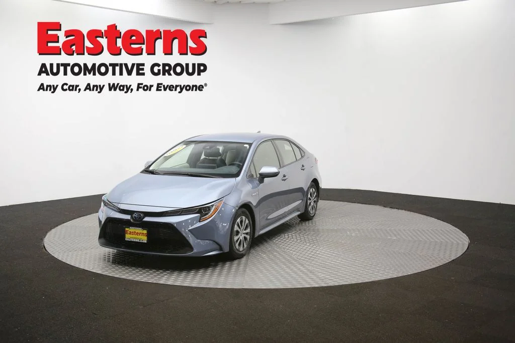 Used 2020 Gray Toyota LE image 53